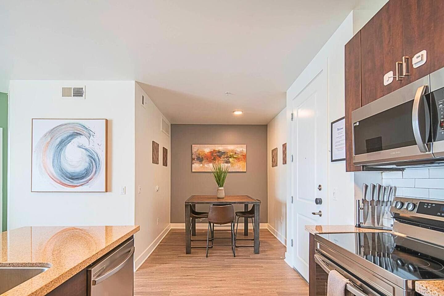 Villa Shopping & Dining 1 Mile - 24 Hour Pool With Parking - 4036 Phoenix Exterior foto