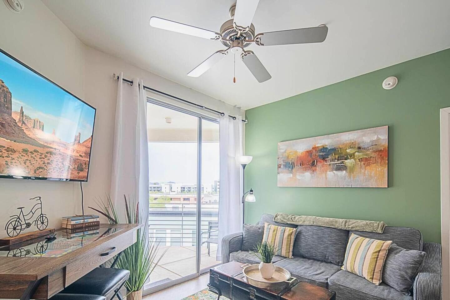 Villa Shopping & Dining 1 Mile - 24 Hour Pool With Parking - 4036 Phoenix Exterior foto